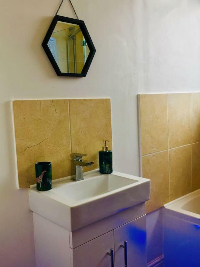 Spacious Apartment In The Heart Of St Leonards Hastings Kültér fotó